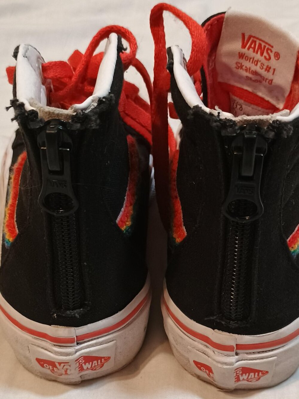 Vans/SK8 Hi Zip Sneakers/Kids 11/Black Rainbow Chenille Stripe High Top Zipper S - Picture 5 of 8